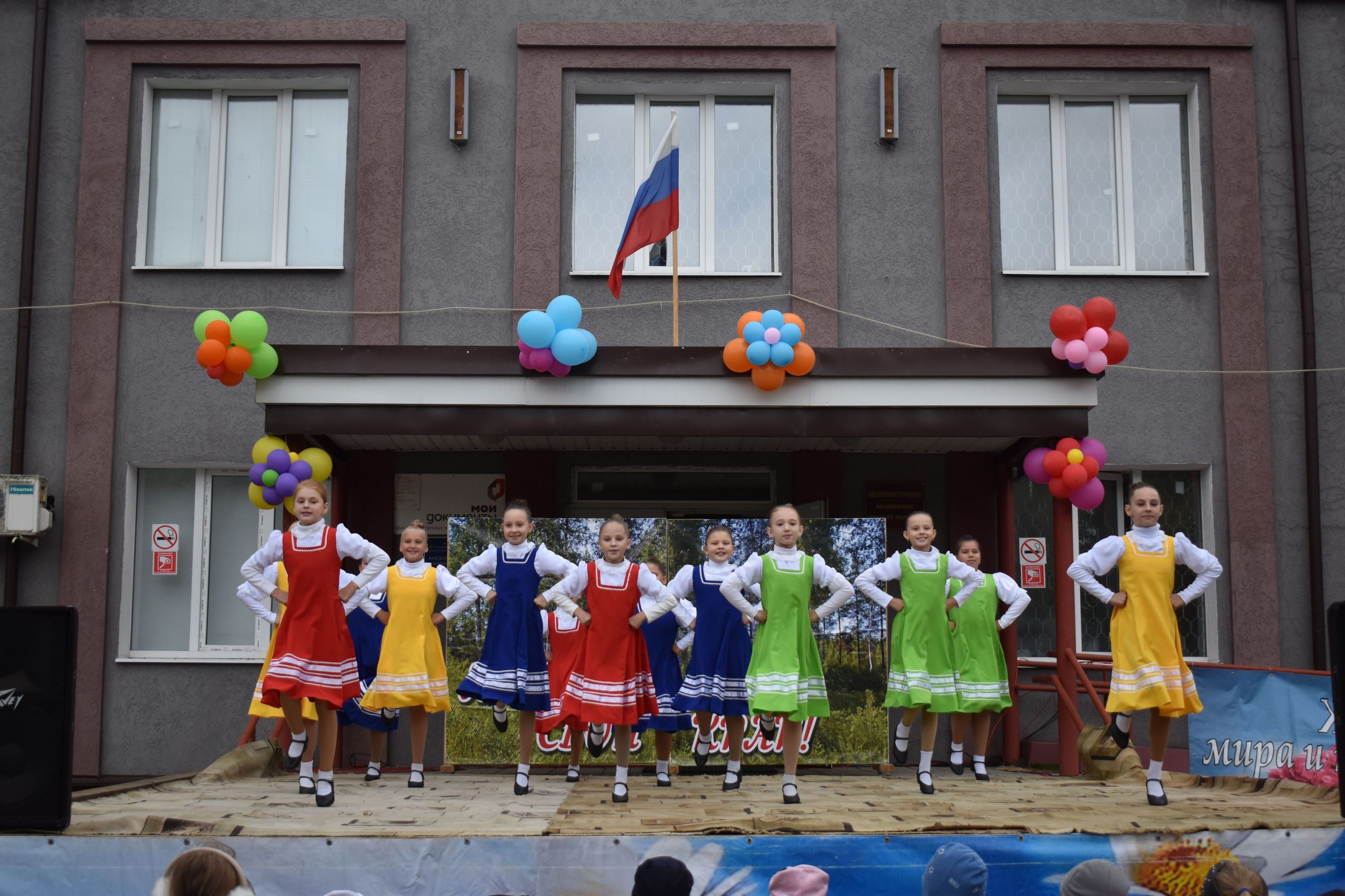 За городами важными есть уголочек малый. Его зову я Родиной. И всех он мне  милей. | 06.09.2022 | Новости Иваново - БезФормата